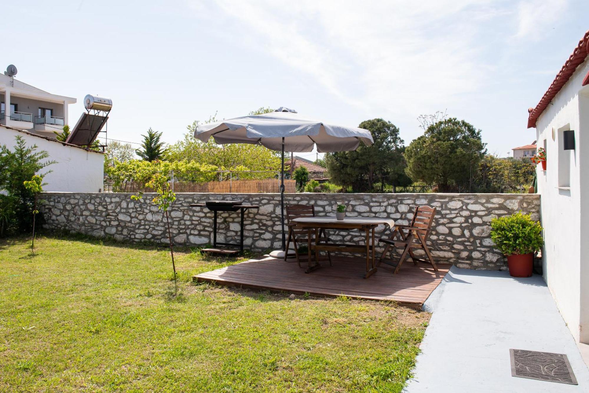 Kentrikon Rooms III & Mint House Лименария Екстериор снимка