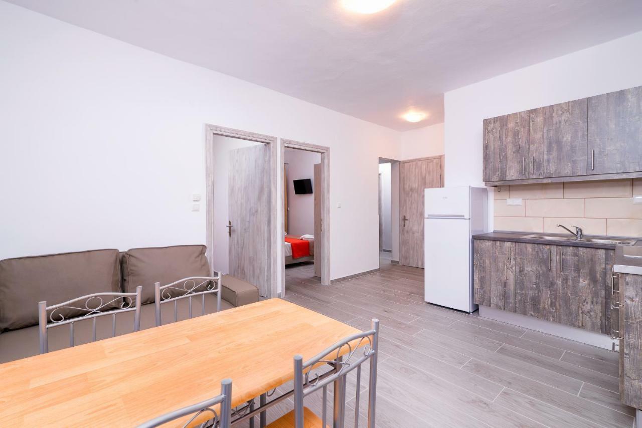 Kentrikon Rooms III & Mint House Лименария Екстериор снимка